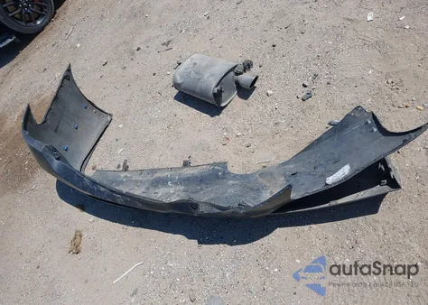 2011 Toyota Camry Se z USA, uszkodzony, nr VIN 4T1BF3EK9BU136718